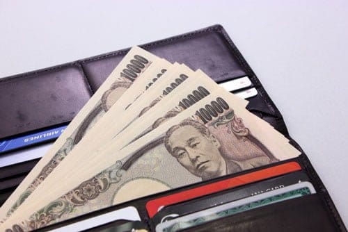 新幹線の切符でのクレジットカード現金化は換金率は高いがリスクも高い